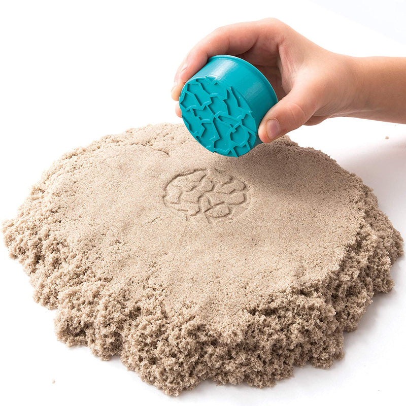 The One and Only Kinetic Sand, Folding Sand Box with 2lbs of Kinetic Sand